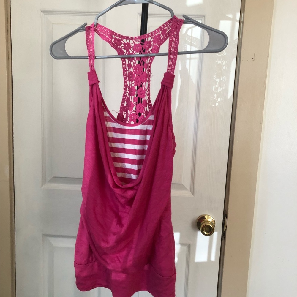 Junior’s tank top with crochet embellishment